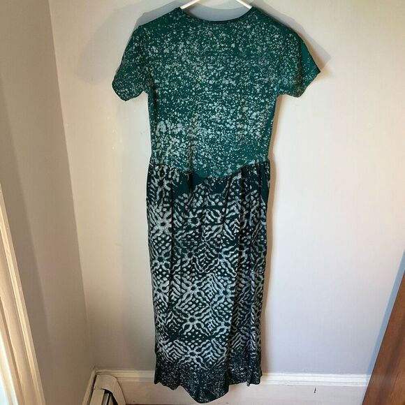 Hugo Boss Batik Reworked Maxi Dress, Size Small. Shades of Green - Picture 5 of 14
